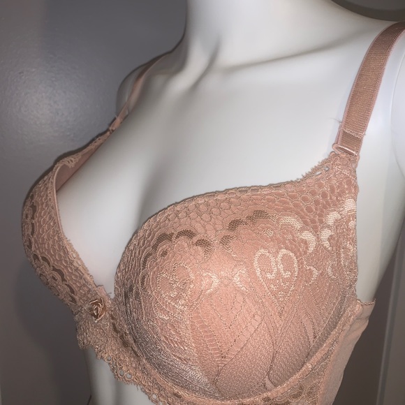 Pink Rene Rofe Bra. - Picture 2 of 9